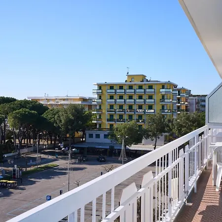 Marcello-piazza Torino-lido Di *