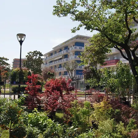 Marcello-piazza Torino-lido Di Апартаменты *